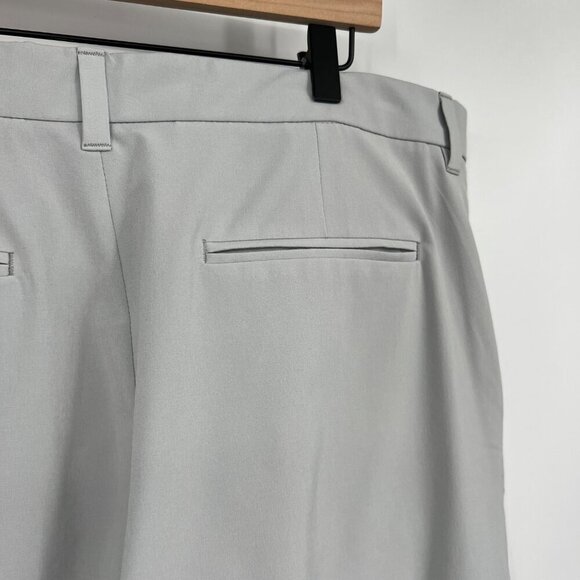 Callaway Golf Mens Stretch Solid Short with Active Waistband size 38 - Picture 9 of 12
